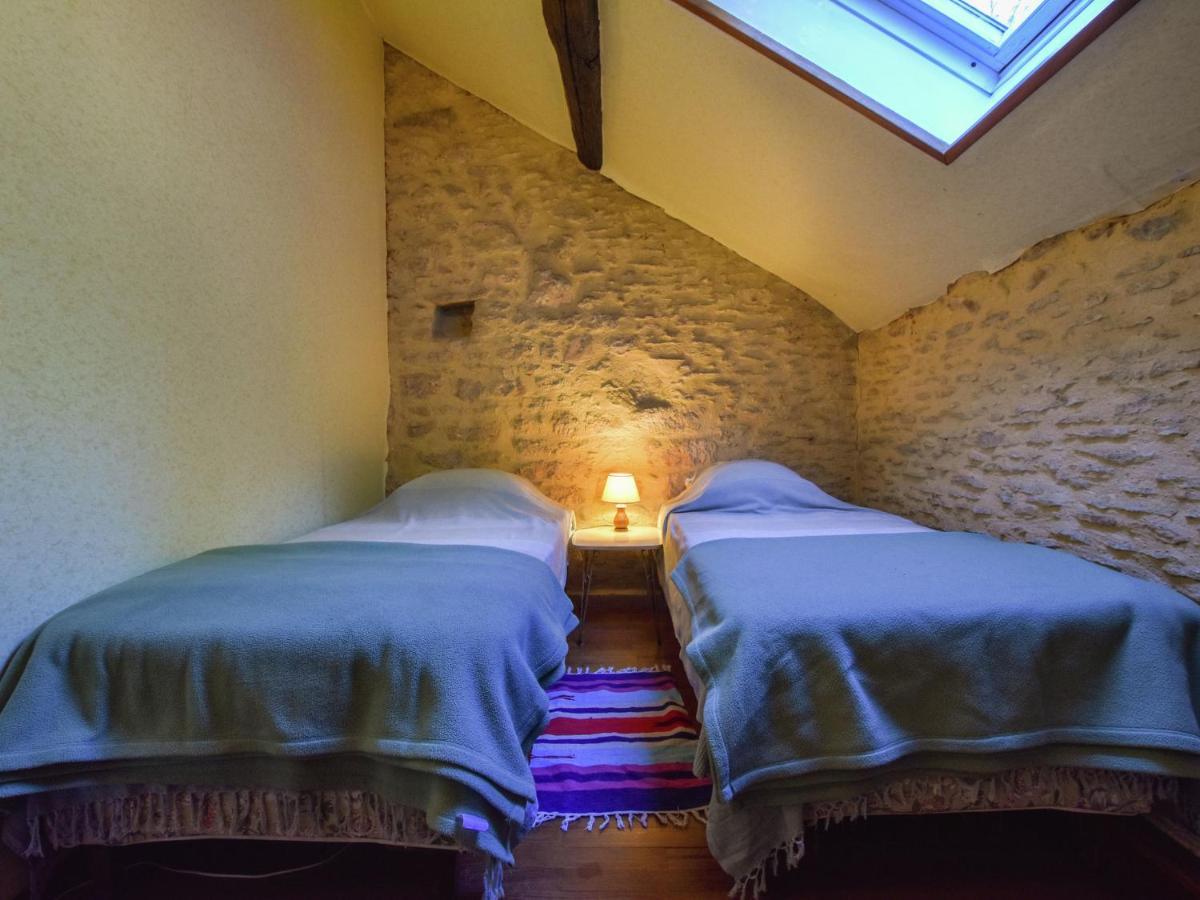 Cosy Holiday Home In Lantheuil With Garden Villefranche-du-Périgord Eksteriør billede
