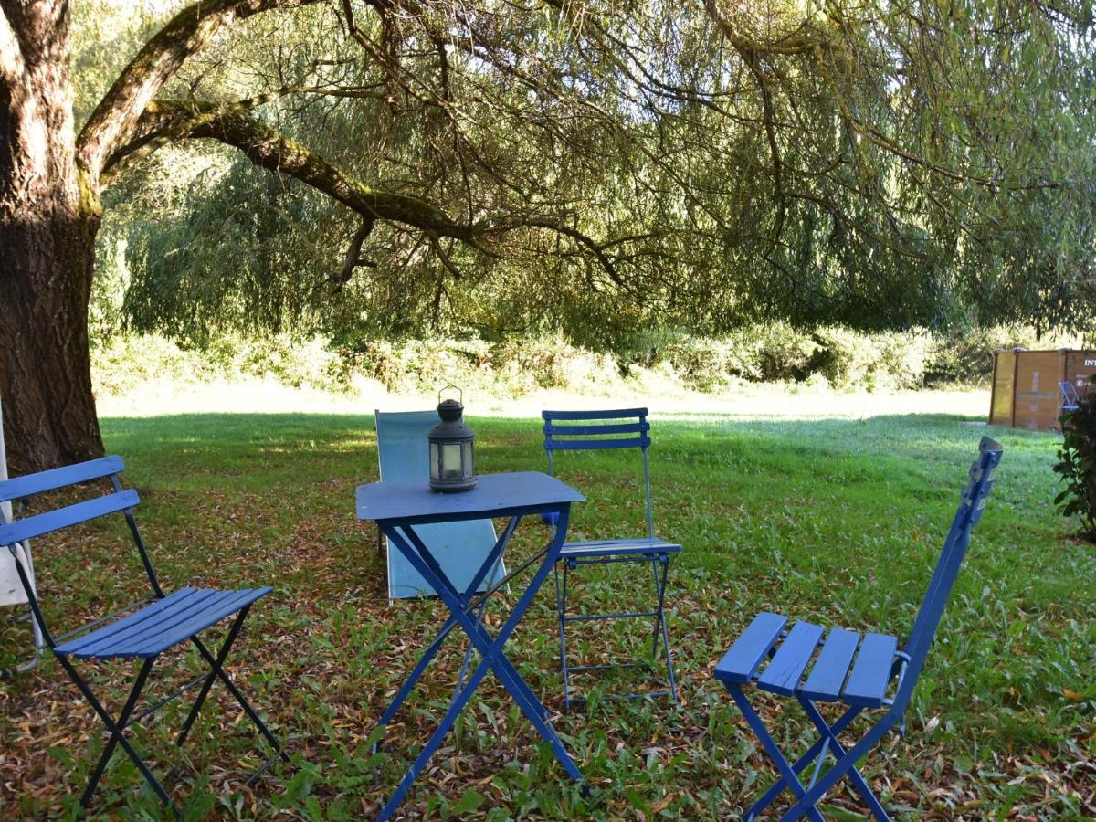 Cosy Holiday Home In Lantheuil With Garden Villefranche-du-Périgord Eksteriør billede