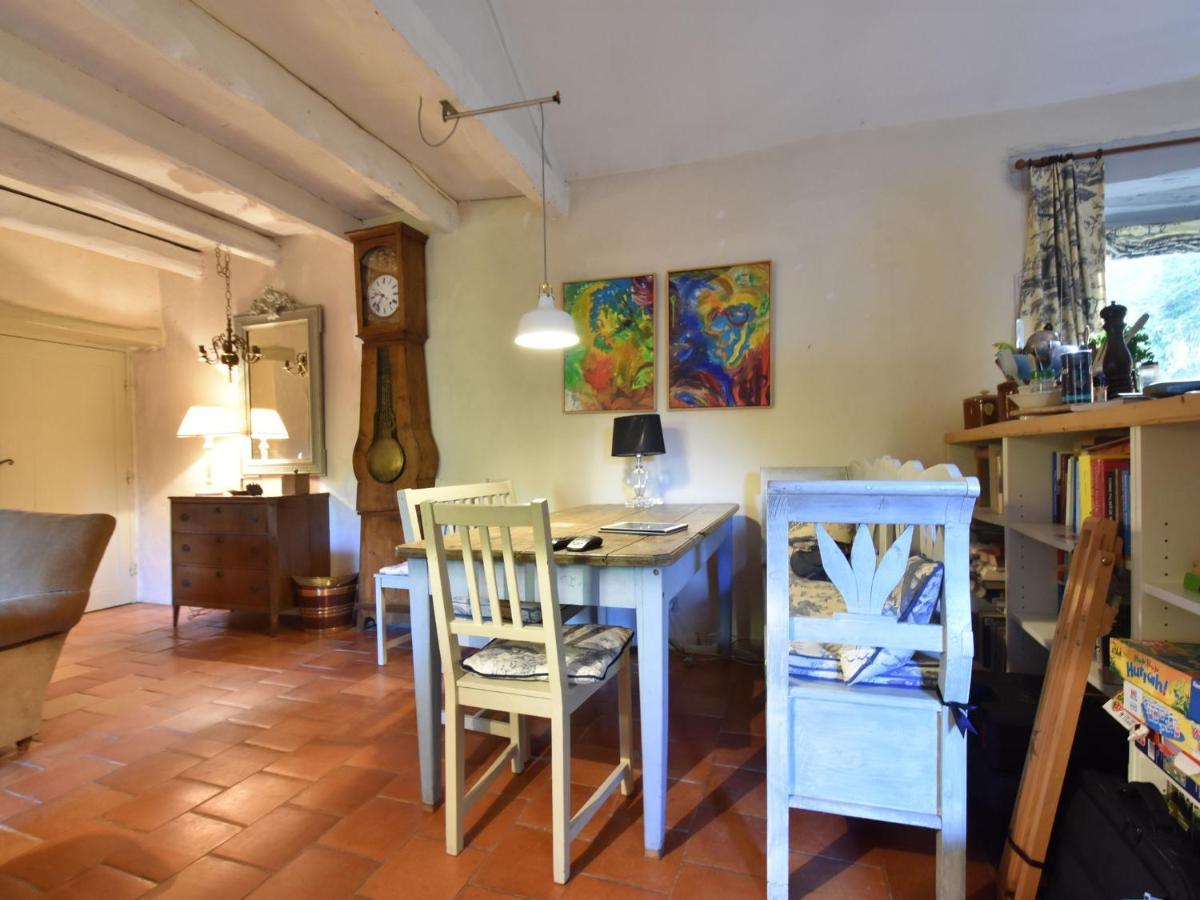 Cosy Holiday Home In Lantheuil With Garden Villefranche-du-Périgord Eksteriør billede