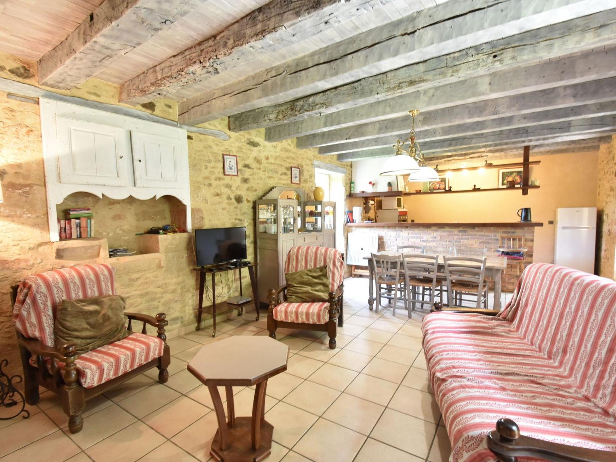 Cosy Holiday Home In Lantheuil With Garden Villefranche-du-Périgord Eksteriør billede