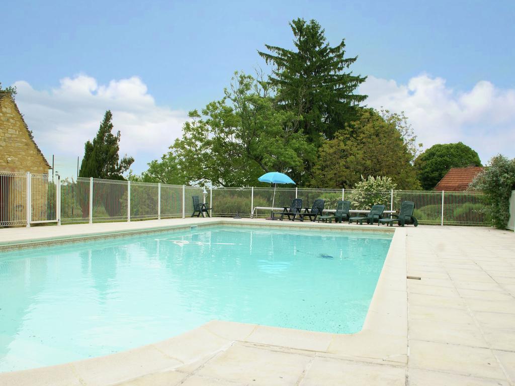 Cosy Holiday Home In Lantheuil With Garden Villefranche-du-Périgord Eksteriør billede